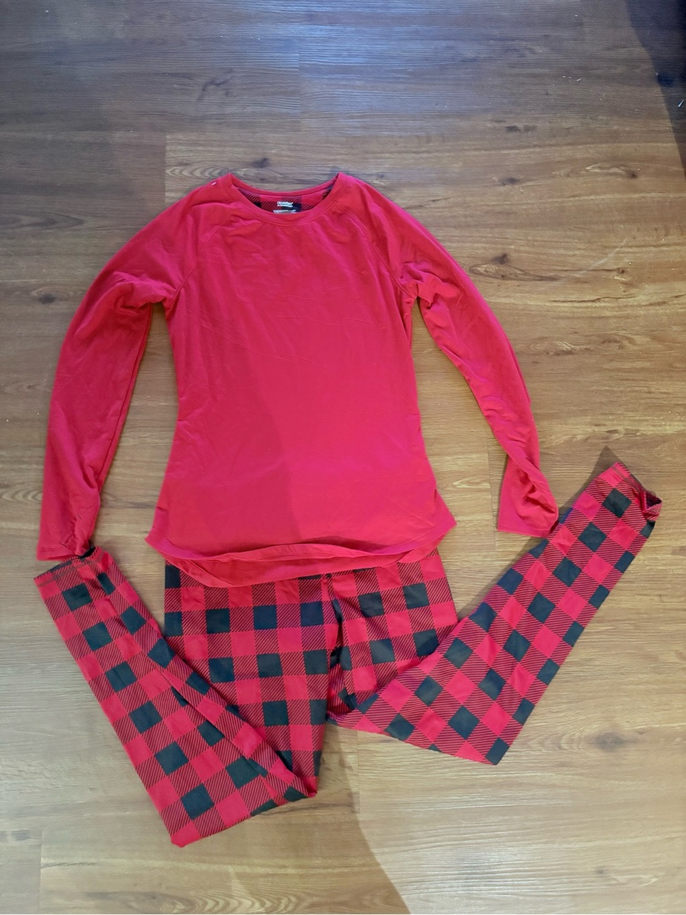 Women's Red Long-Sleeve Pajama Top & Red/Black Buffalo Check Pants